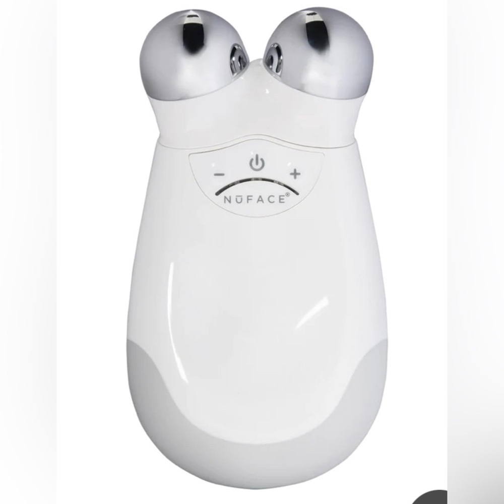 NuFACE Trinity Facial Toning Device